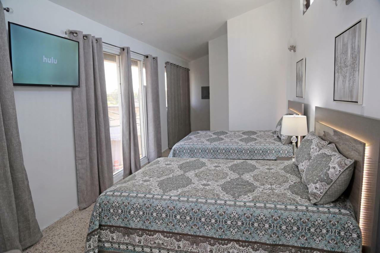Itza-Bella Suites Isabela Exterior foto